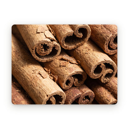 Whole cinnamon quills, close up