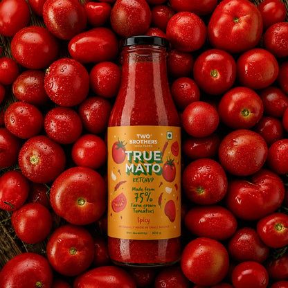 Truemato Ketchup 300 g with its ingredients: tomato, misri, onion, vinegar, lemon and whole spices